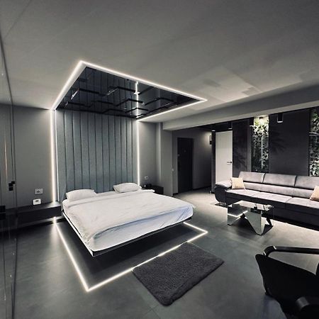 The Hatz By Rh Living Bukarest Exterior foto