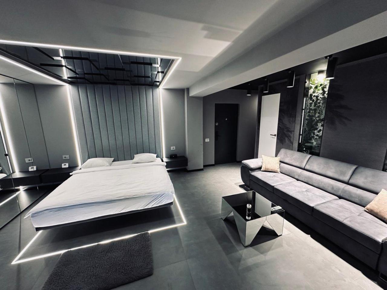 The Hatz By Rh Living Bukarest Exterior foto